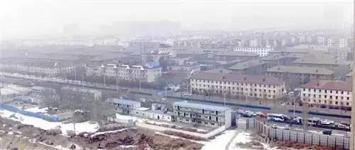 自由路二号街坊 "苏联楼" 外景