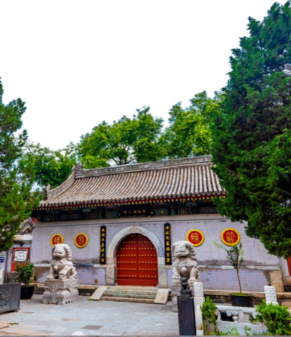 北京市佛教协会页面中的广化寺山门