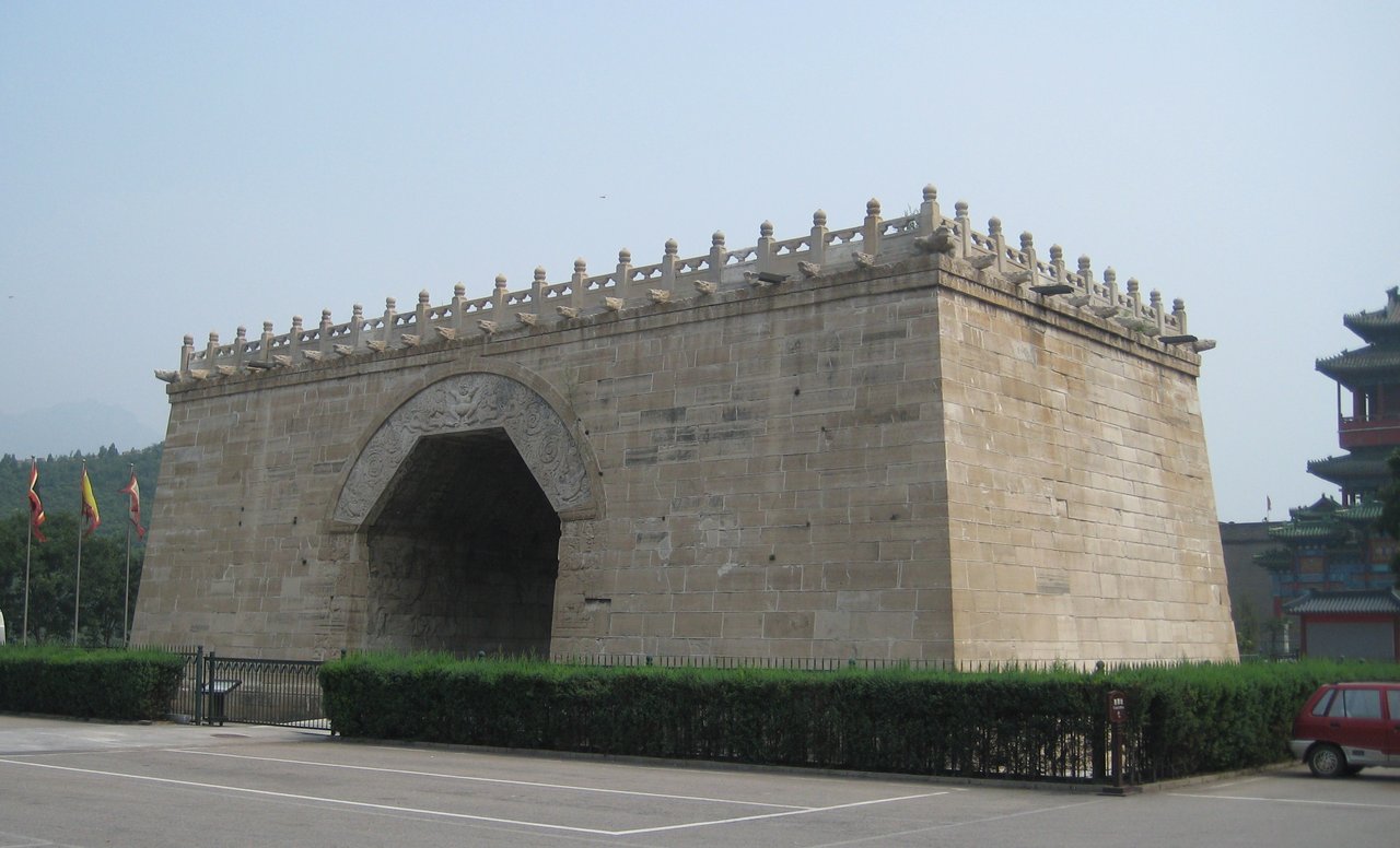 居庸关云台北立面