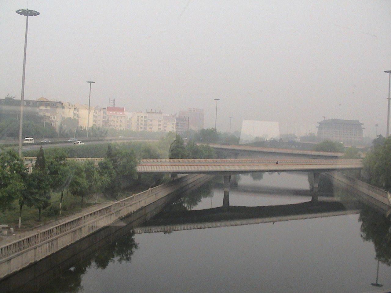 东便门路桥连接北京二环