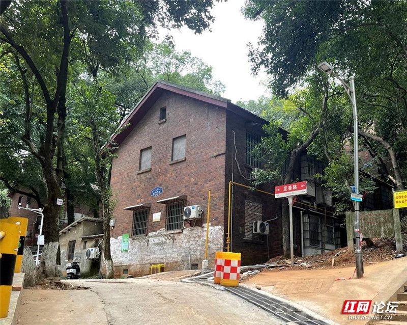 湖南师范大学新至善村教职工宿舍