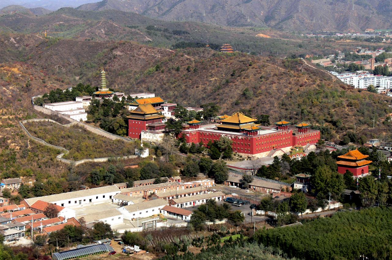 须弥福寿之庙大红台全景
