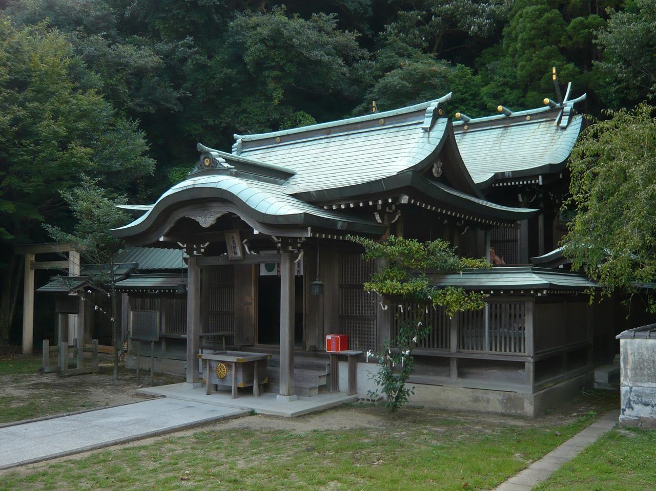大连神社历史照片：南山上的神社建筑群