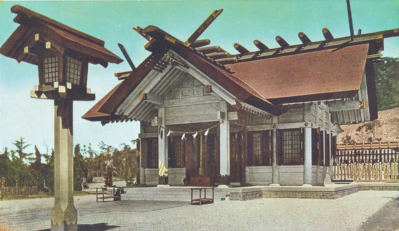 大连神社圣观：南山上的神社参道和周边环境