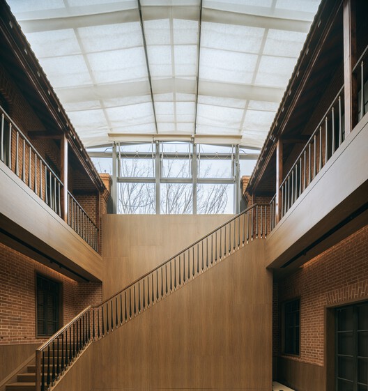 东关街街景:商住混合的历史建筑