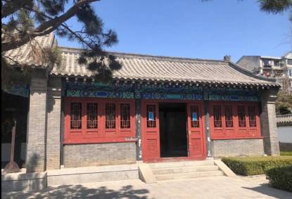 金州副都统衙门的朱红大门和五进院落