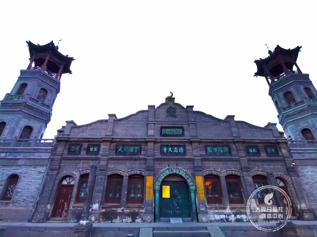 大同清真大寺正门与望月楼