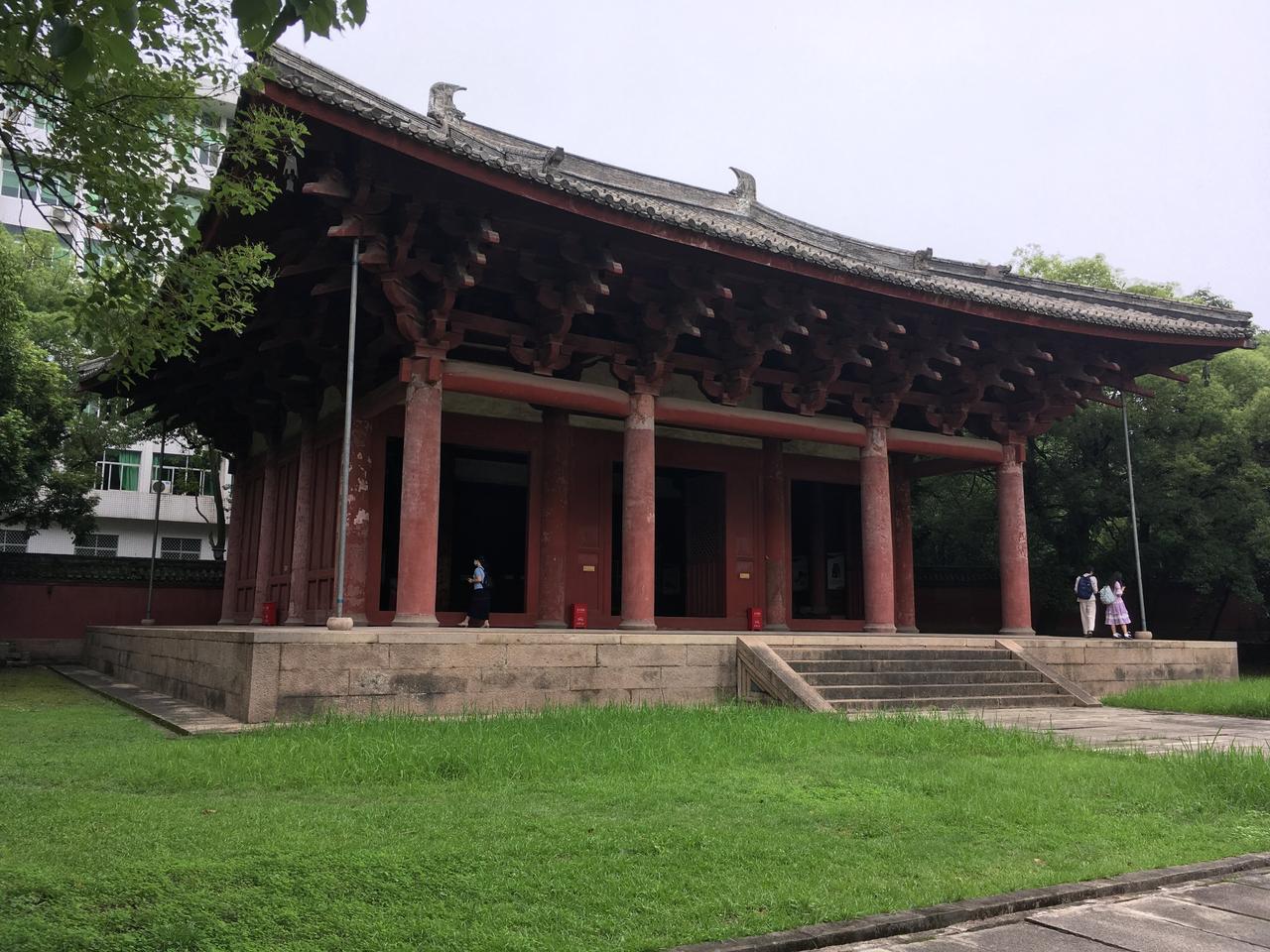 华林寺大殿外观