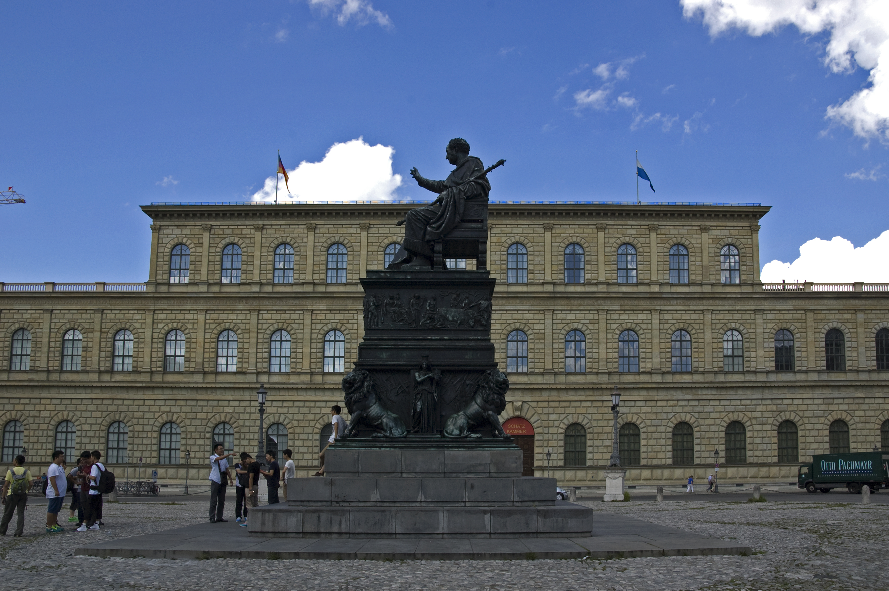 Königsbau 新古典主义立面