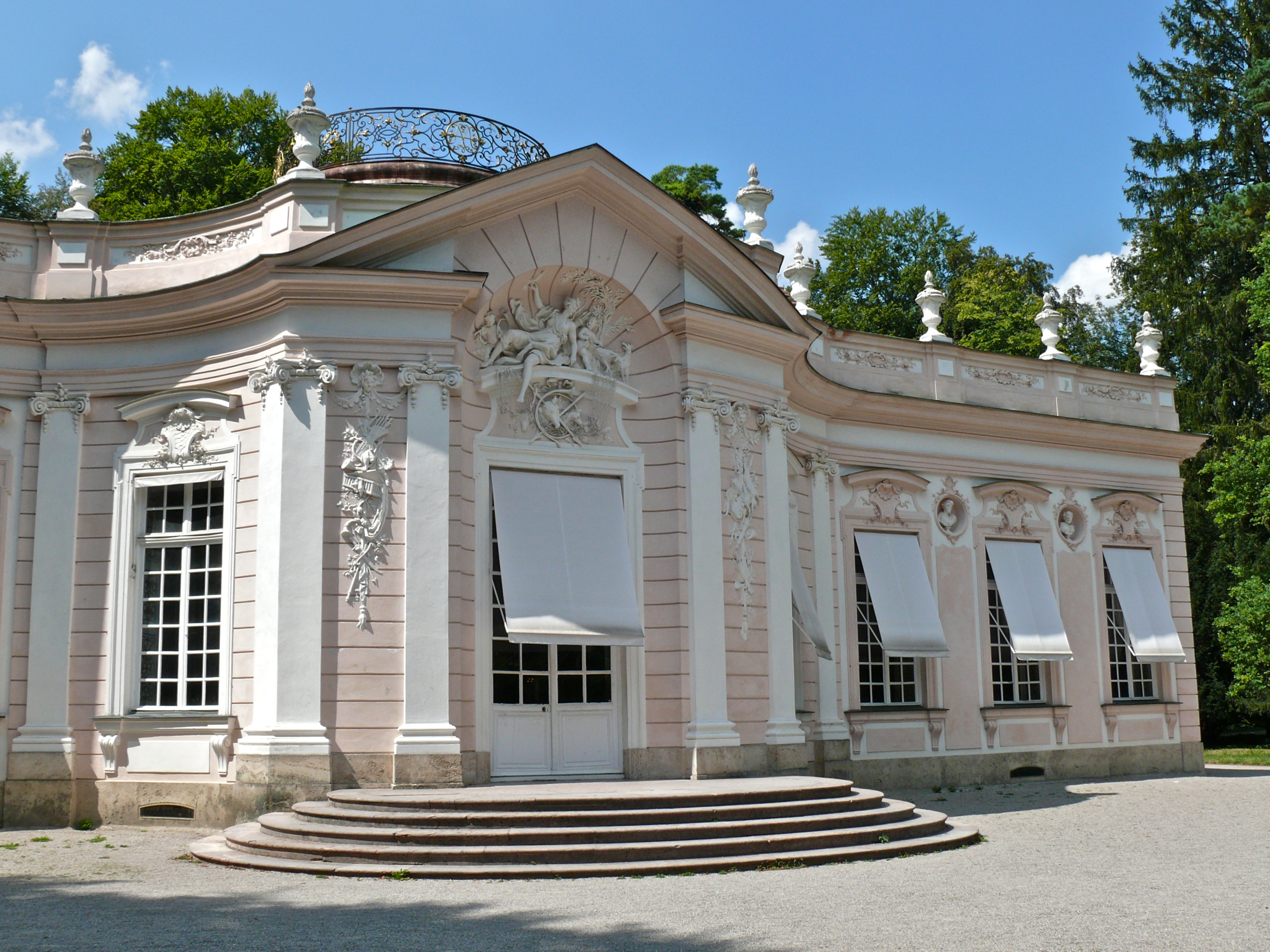 Amalienburg 猎宫外观