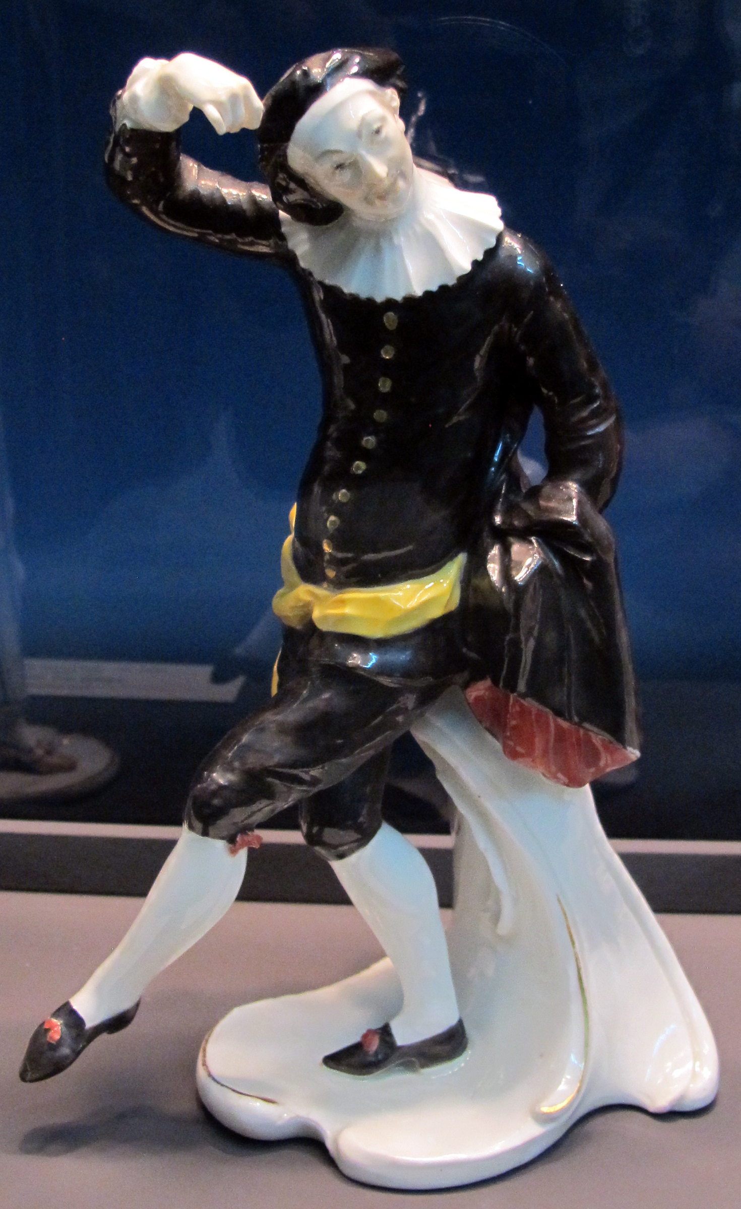 Bustelli 的 Commedia dell'Arte 瓷像