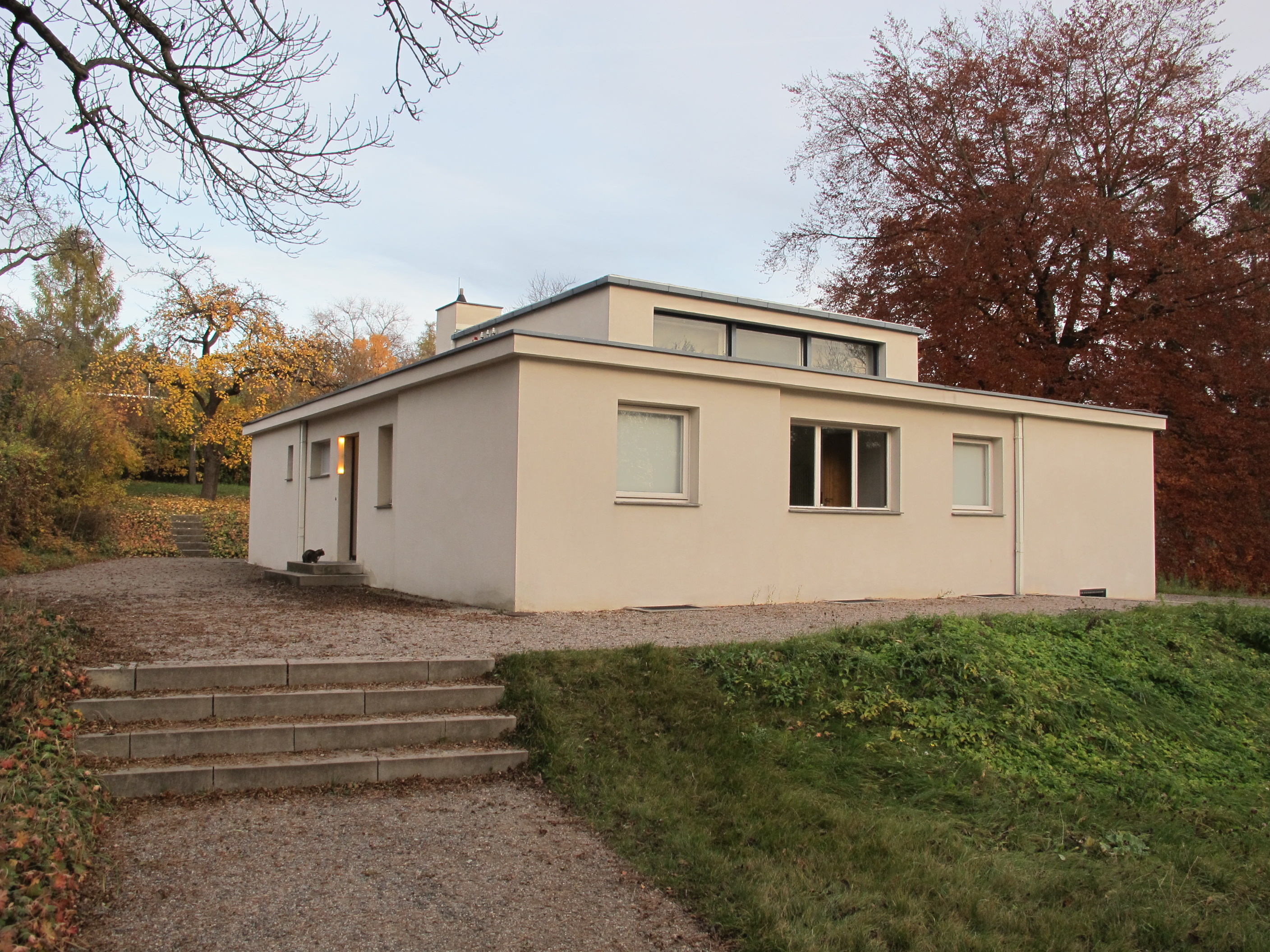 Haus am Horn 外景，包豪斯在魏玛的第一栋也是唯一一栋自建建筑