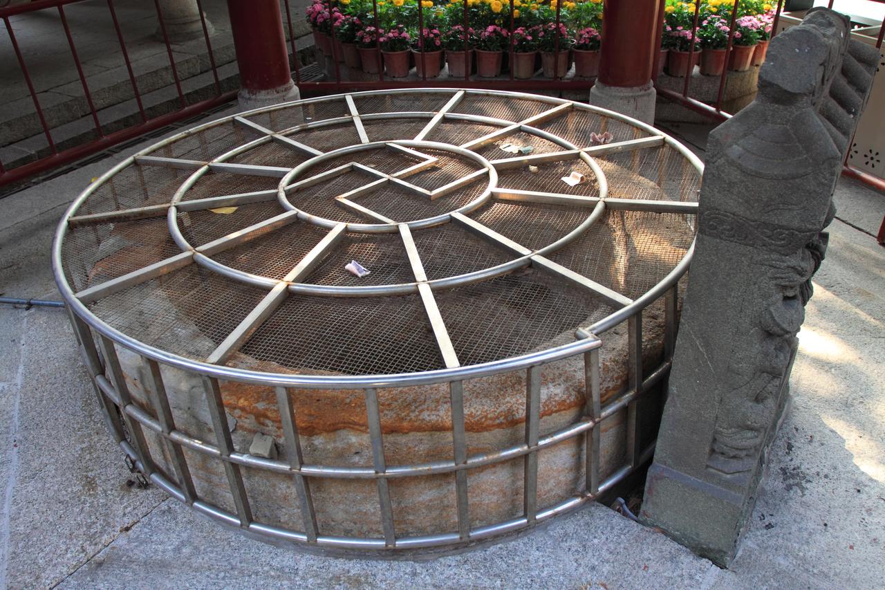 光孝寺洗钵泉