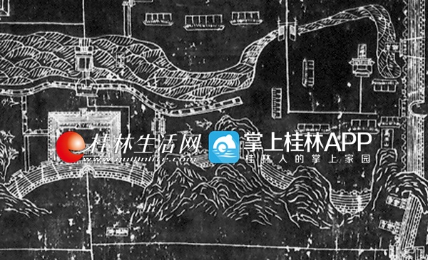 翊武路旁的宋代静江府城墙残留段，青砖与石块混砌，高约6-9米，部分段落长满青苔
