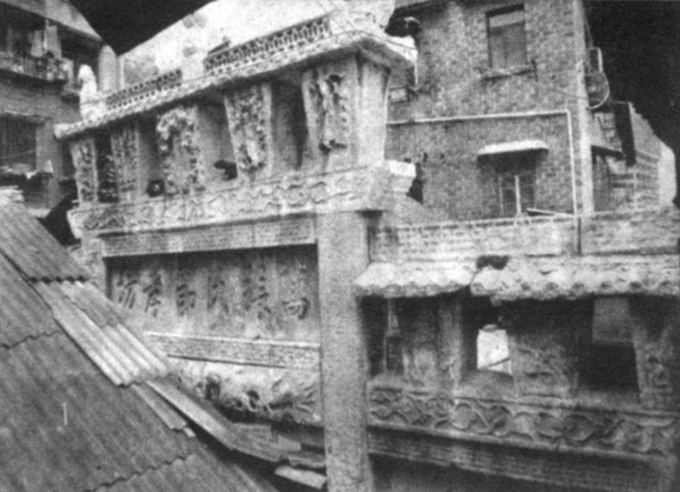 油榨街现存的唯一牌坊，高张氏节孝坊（1842年建）