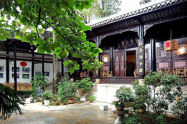 王阳明汉白玉坐像
