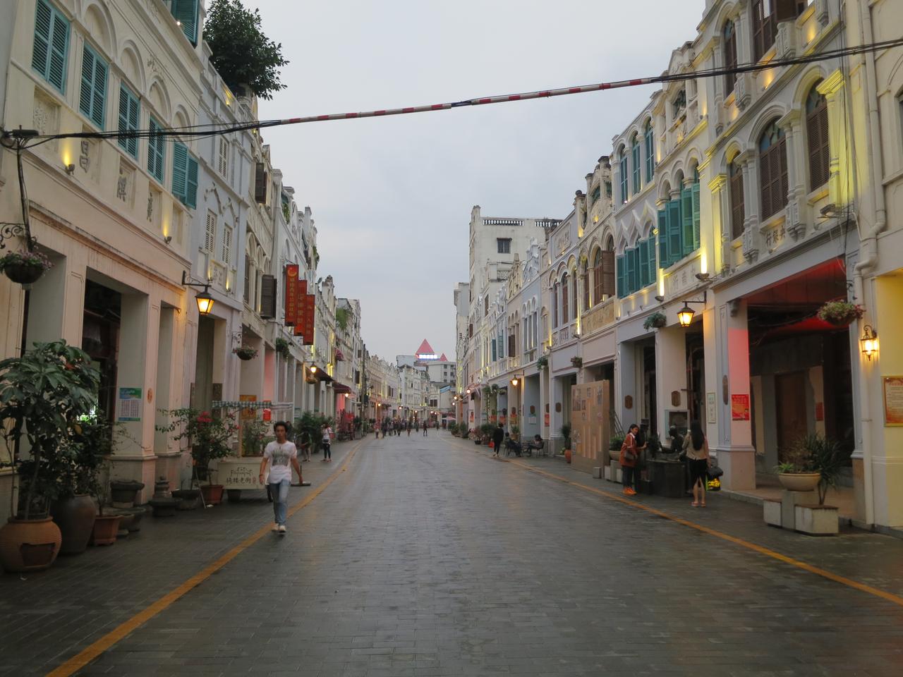 得胜沙路街景与骑楼建筑