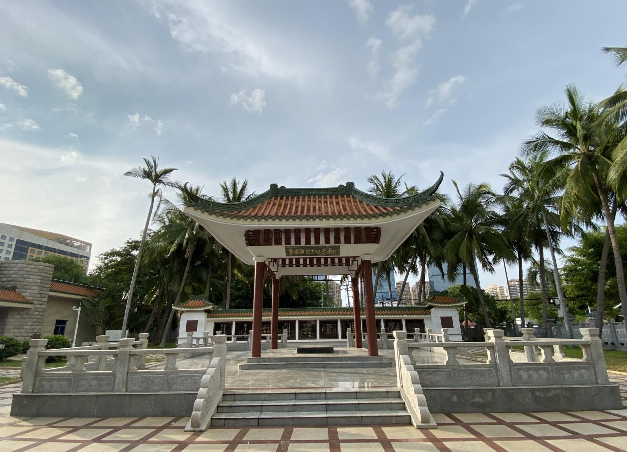 李硕勋烈士纪念亭四角亭外观