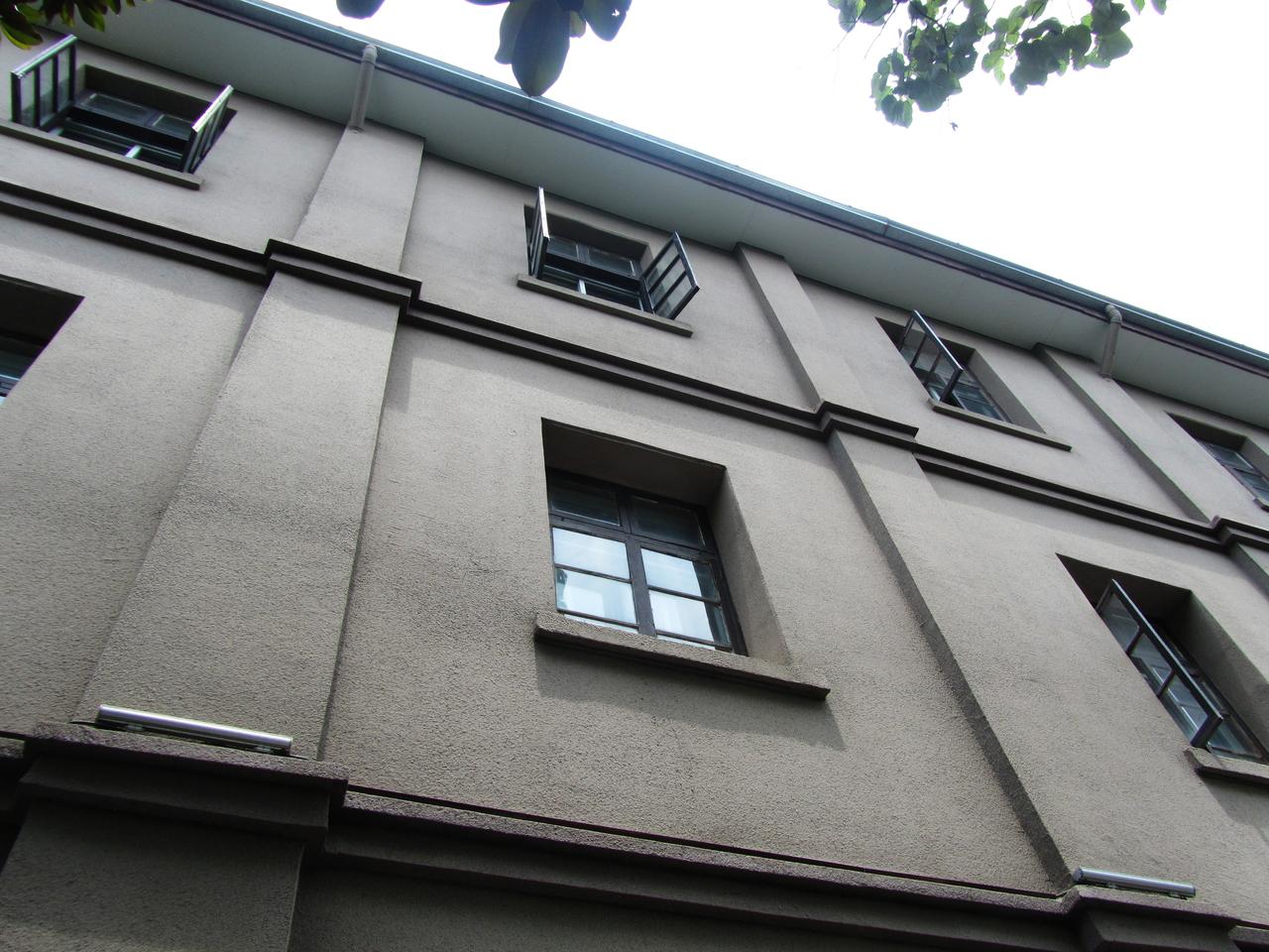 桥西历史街区的传统街巷，前店后宅的码头聚落肌理