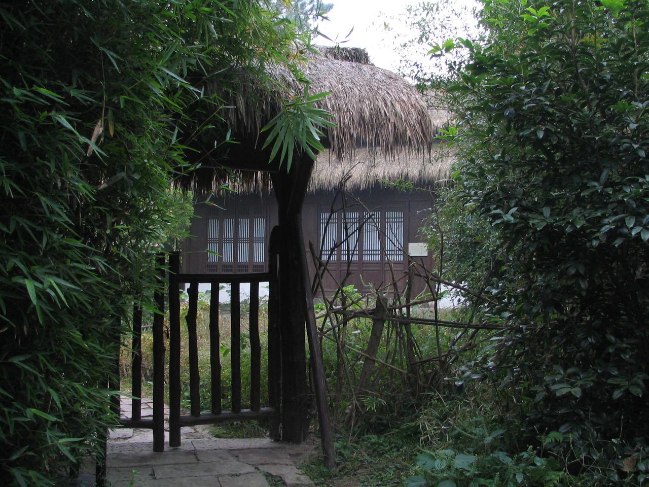 西溪湿地传统茅草建筑