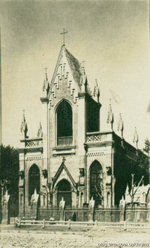 圣斯坦尼斯拉夫教堂原始外观，1907年建