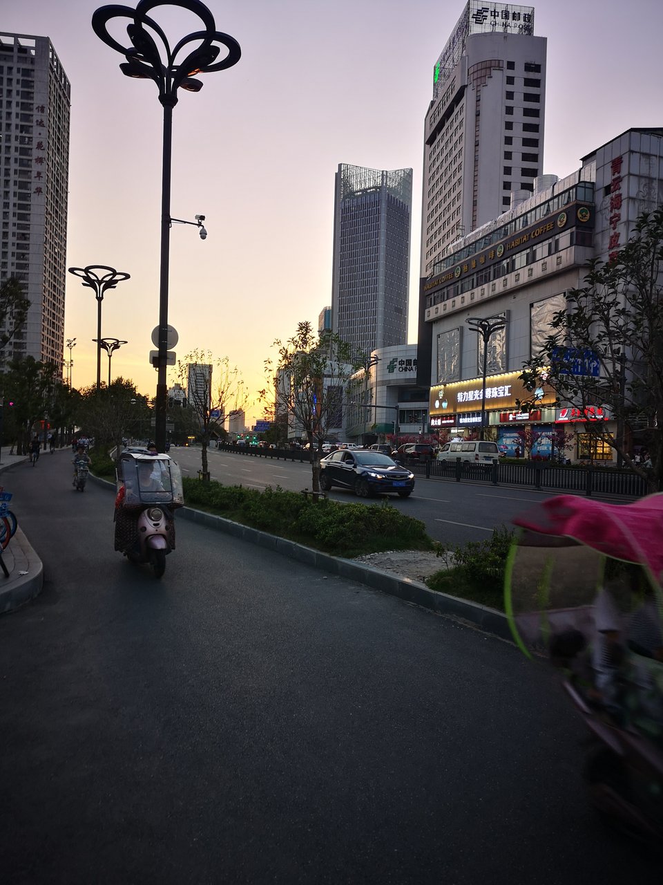 长江路现代街廓
