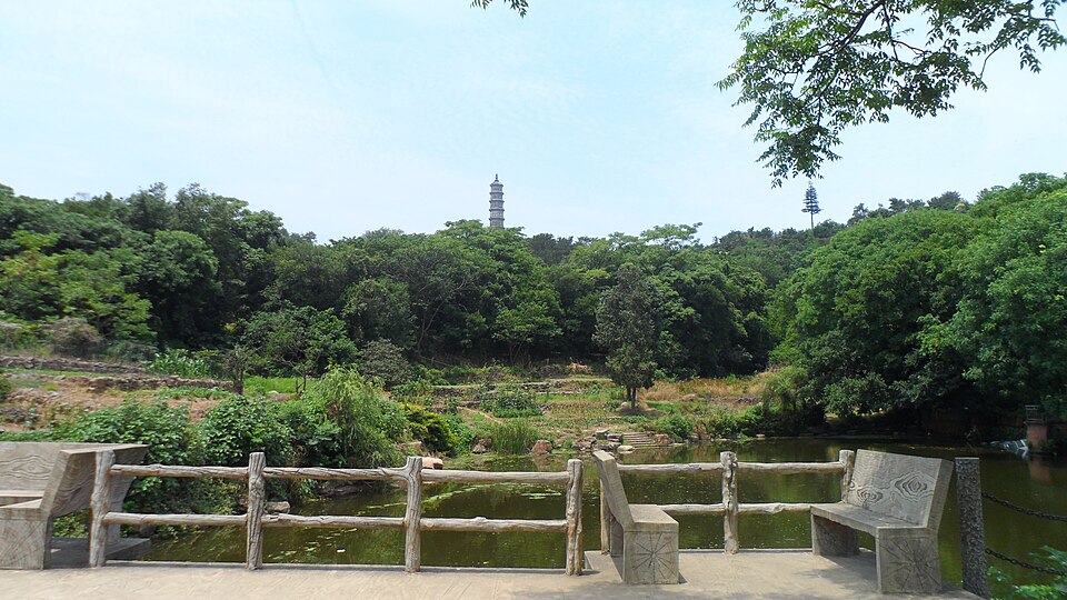 姥山岛文峰塔，作为湖心地标的明代至清代建筑