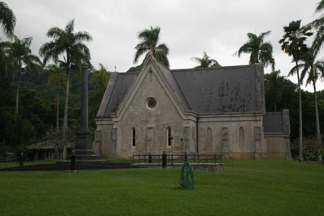 The chapel at Mauna ʻAla with Kalākaua crypt marker