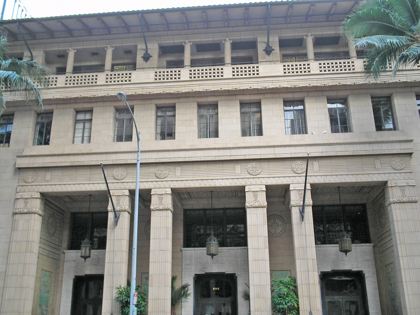 Alexander & Baldwin Building exterior on Bishop Street
