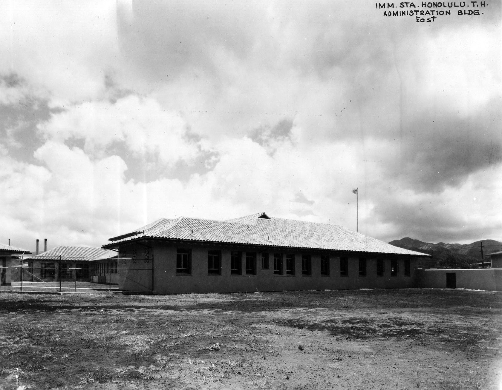 1934 年 administration building 历史照片