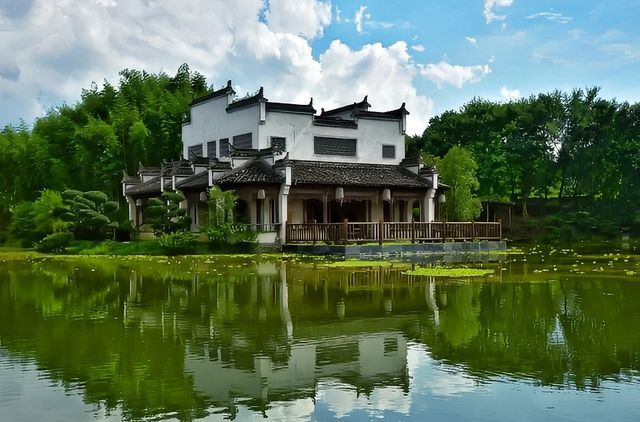 同福客栈正面外观