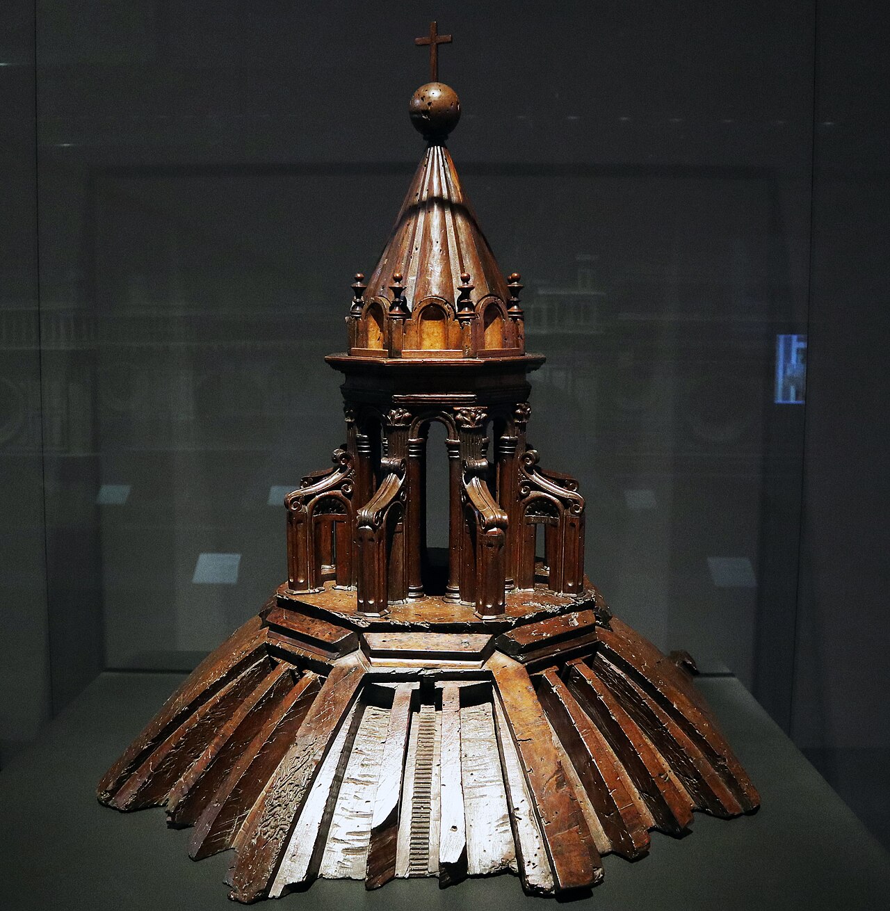 Brunelleschi 的圆顶木制结构模型