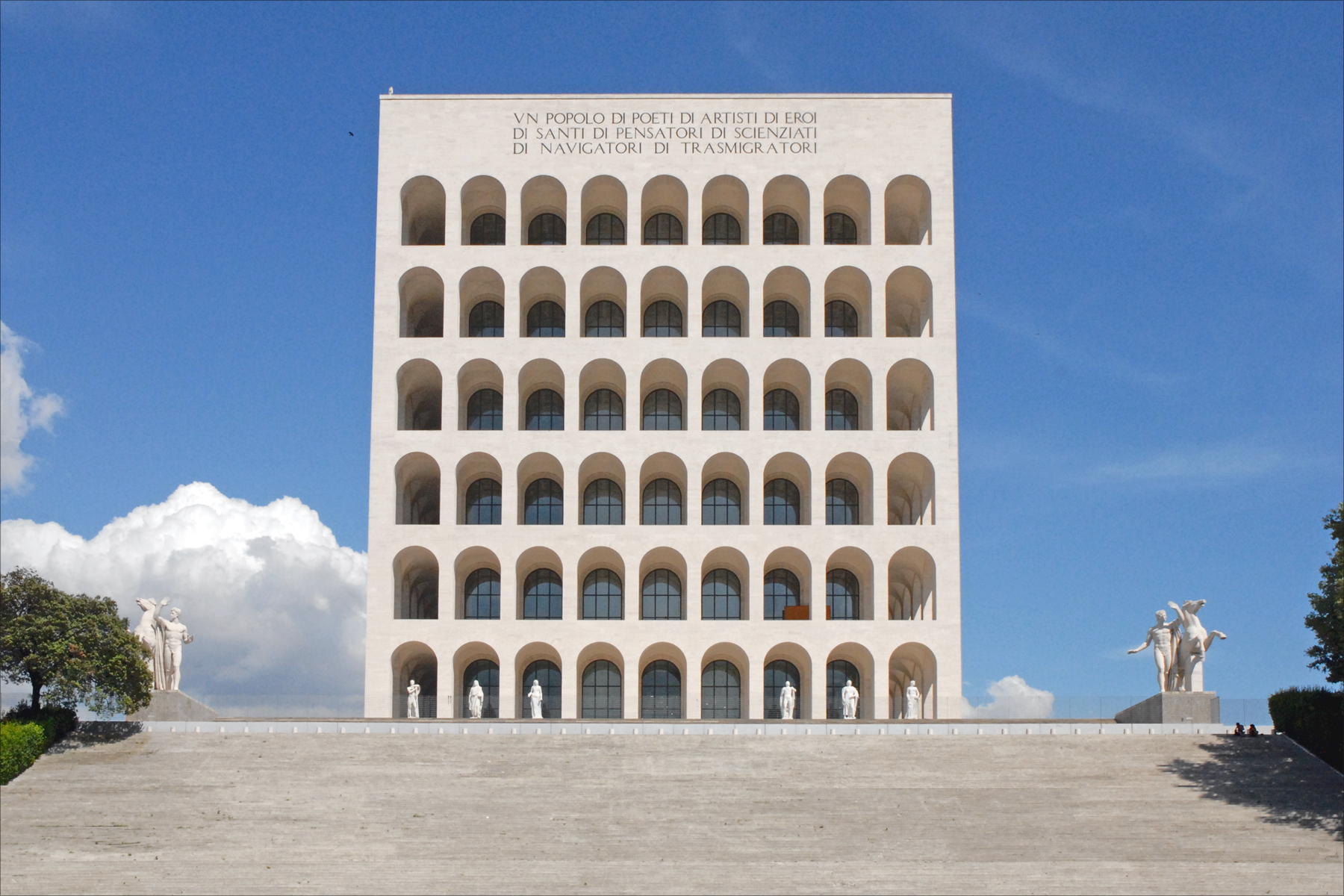 Palazzo della Civiltà Italiana正面全景