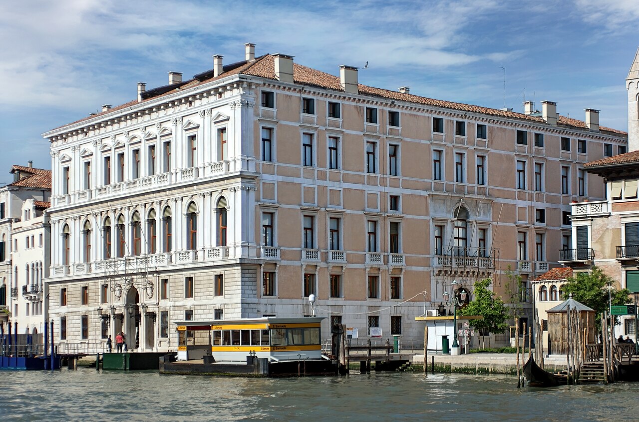 Palazzo Grassi 大运河立面