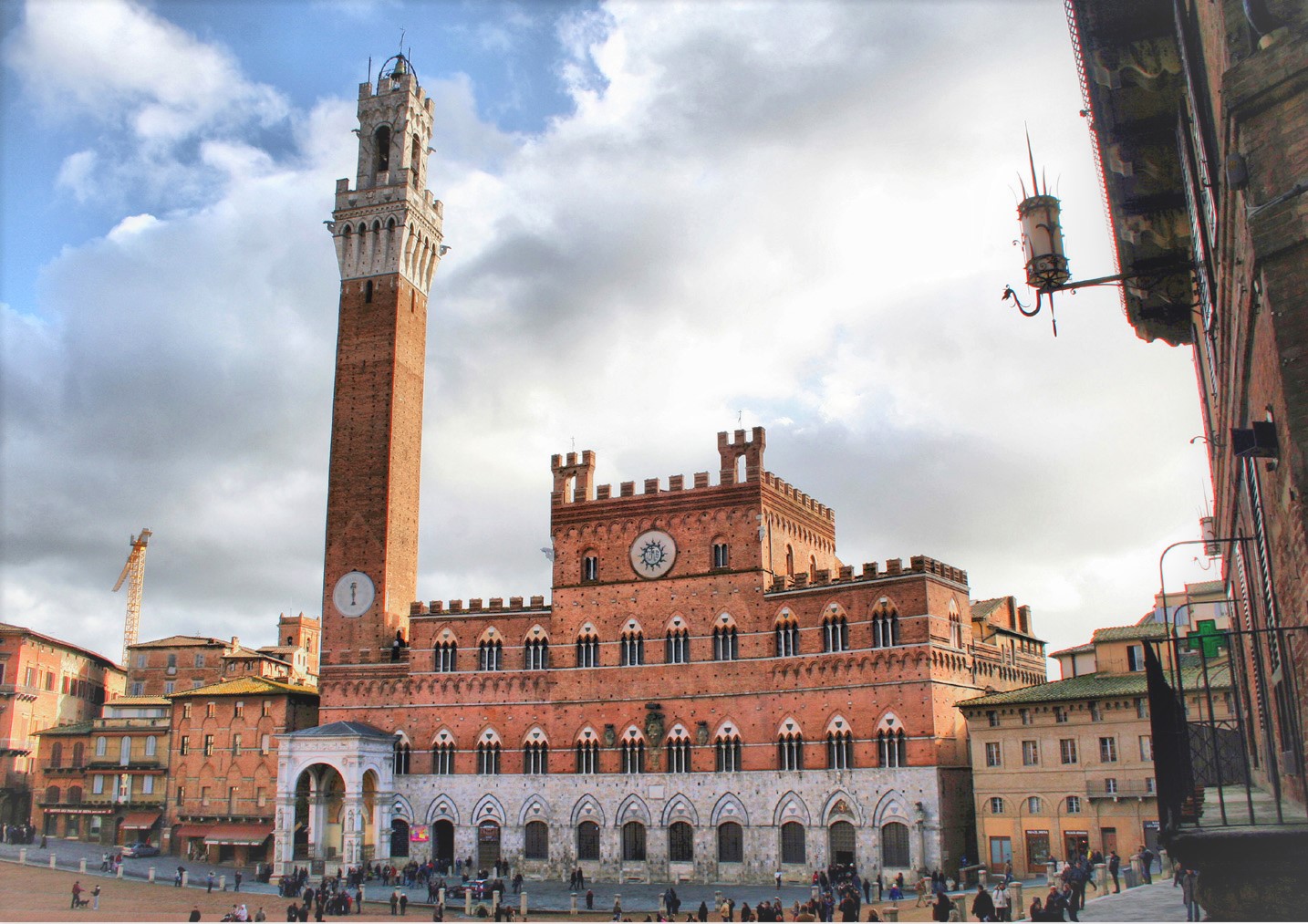 Palazzo Pubblico 和 Torre del Mangia
