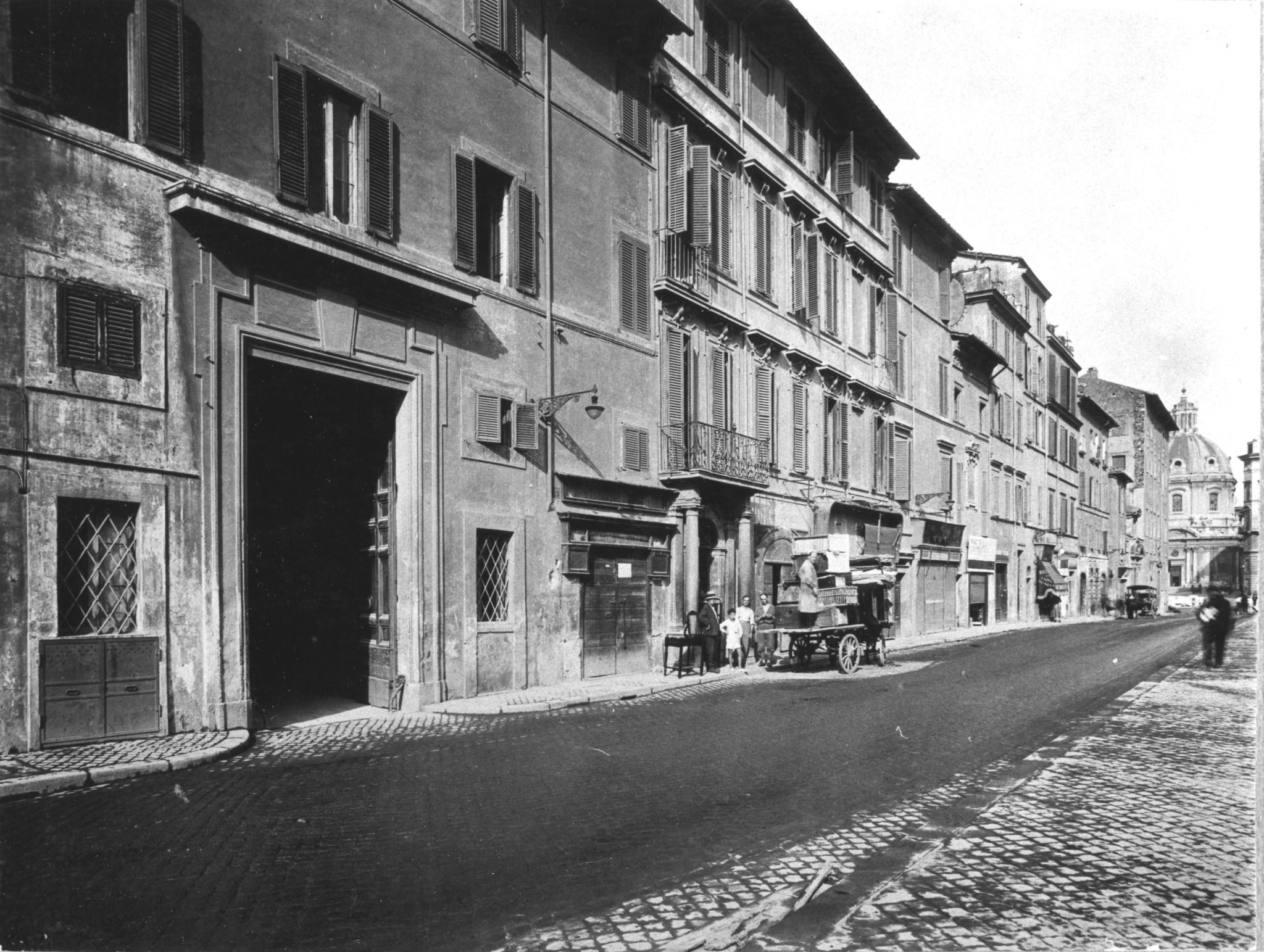 被拆除前的Quartiere Alessandrino窄街