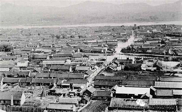 1922 年航拍吉林城全景