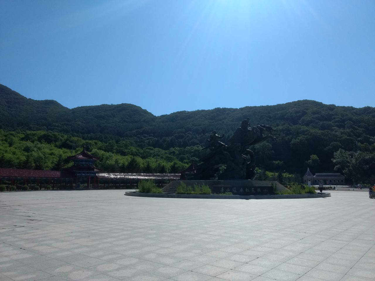 松花湖远山近水景观