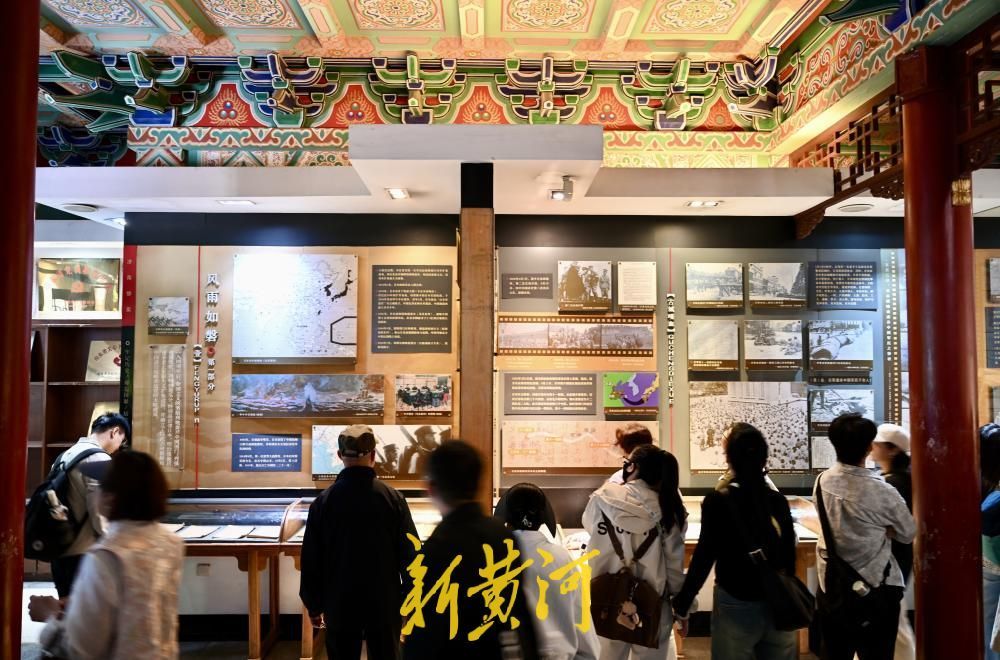 二楼蔡公时纪念馆展陈