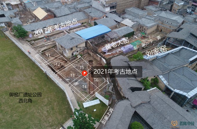 御窑博物院地下一层展出的碎瓷修复件，每一条修复线记录着一次被砸碎的历史