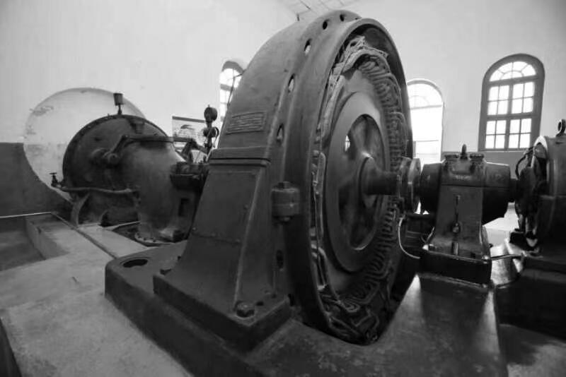 1910年西门子制造的240千瓦水轮发电机
