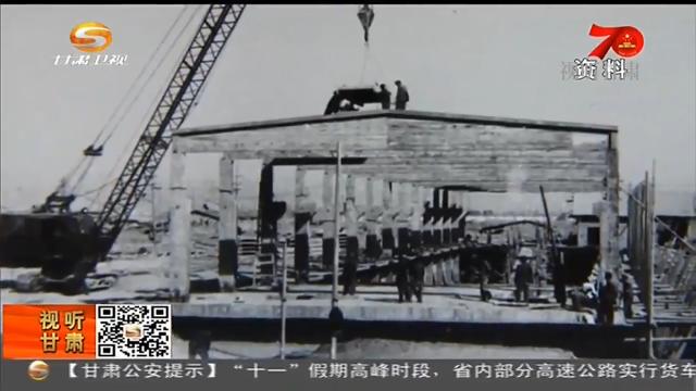 1950 年代兰州西固水厂建设时期的取水站工地