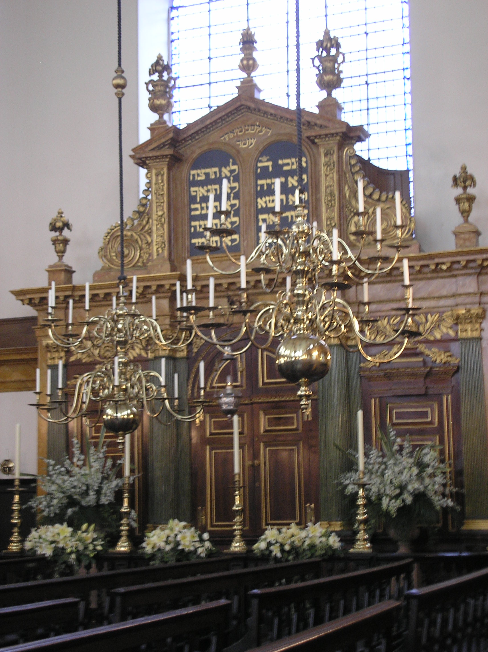 Bevis Marks 会堂 Torah 约柜