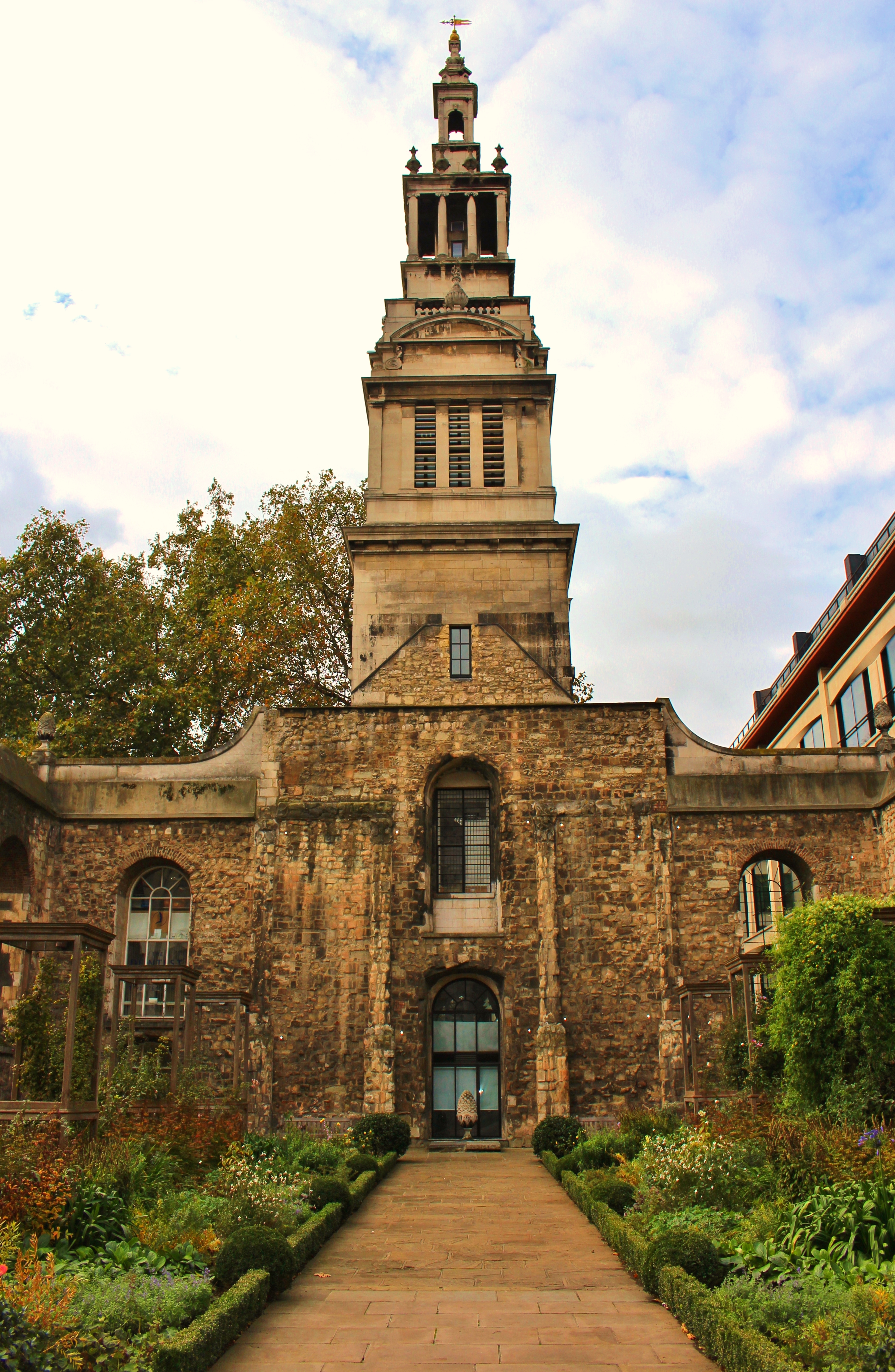 Christ Church Greyfriars 塔楼细节