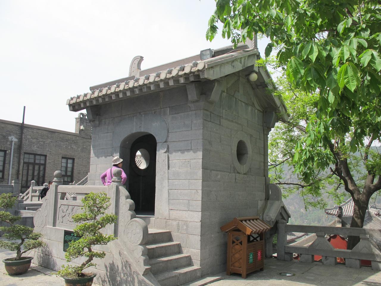 香山寺石楼