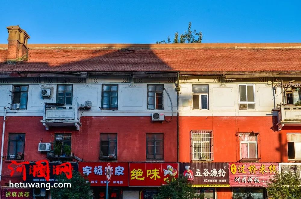 建设路沿线厂区与住宅区