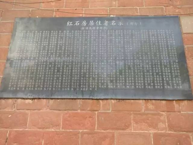 江西师范大学青山湖校区正门门坊(正大坊)