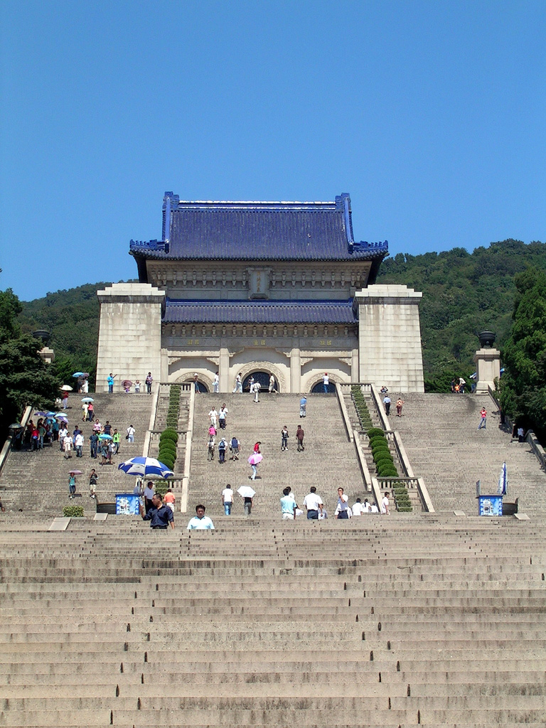 中山陵祭堂古典的外观与细节