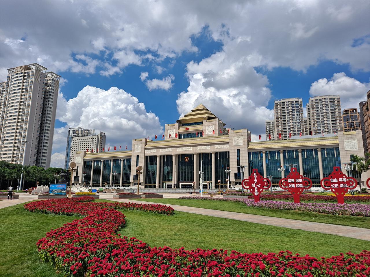 民族广场周边建筑远景