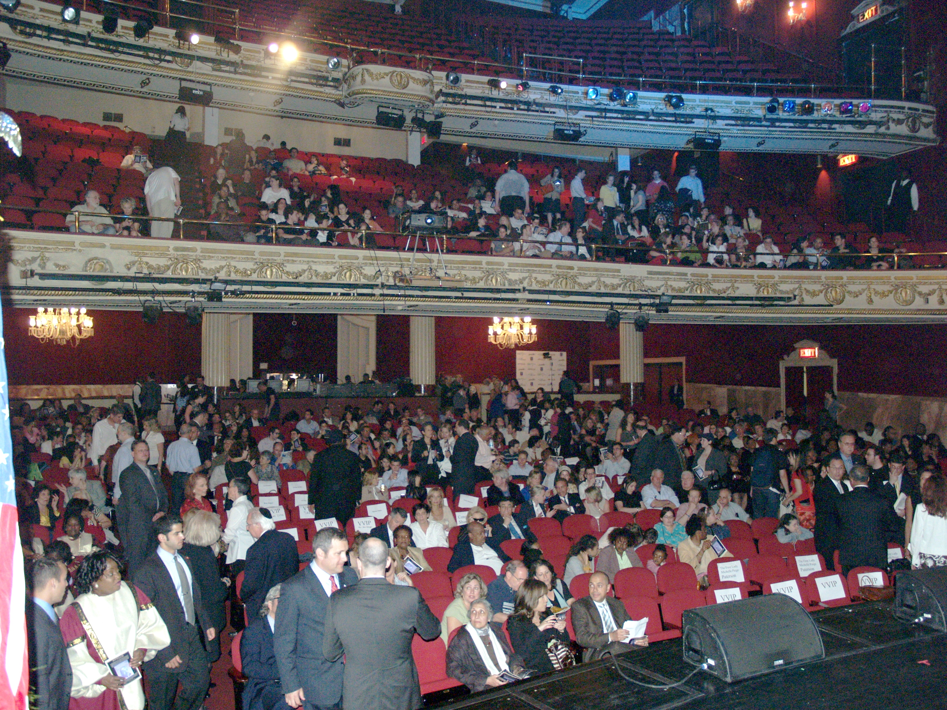 Apollo Theater 观众席